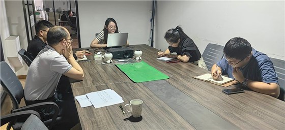 艾思捷蝸輪蝸桿減速機(jī)特定項(xiàng)目進(jìn)度會(huì)分析 (2).jpg 艾思捷蝸輪蝸桿減速機(jī)特定項(xiàng)目進(jìn)度會(huì)分析 (2).jpg